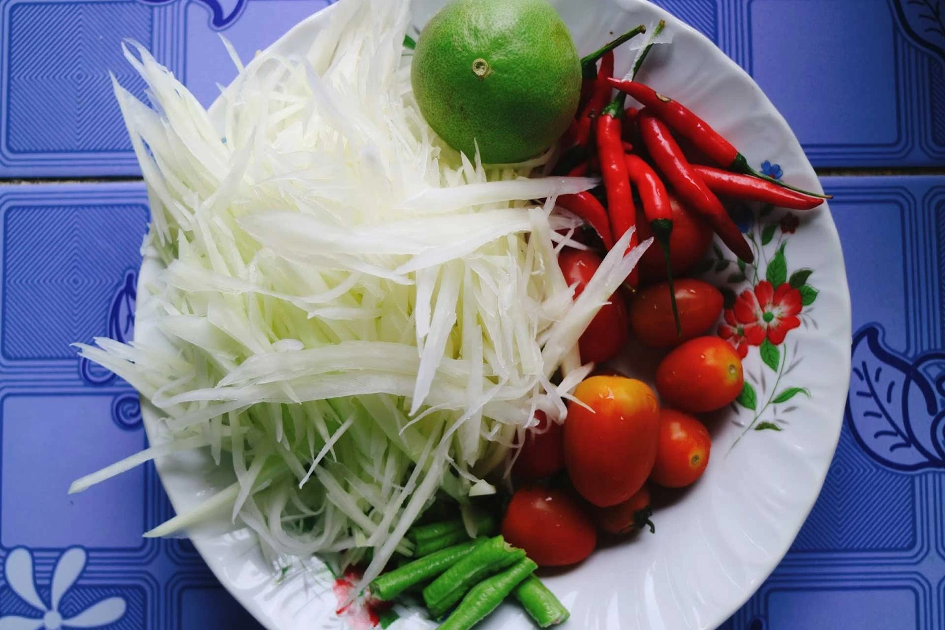 พฤติกรรมการบริโภคมะนาวของคนไทย